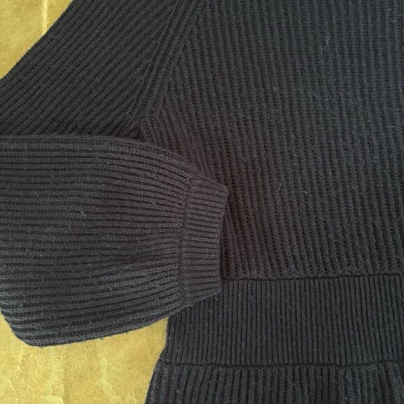 Club Monaco Sweater Womens Size Medium Wool Blend Alpaca Wool Blue Bubble Sleeve - Picture 2 of 9